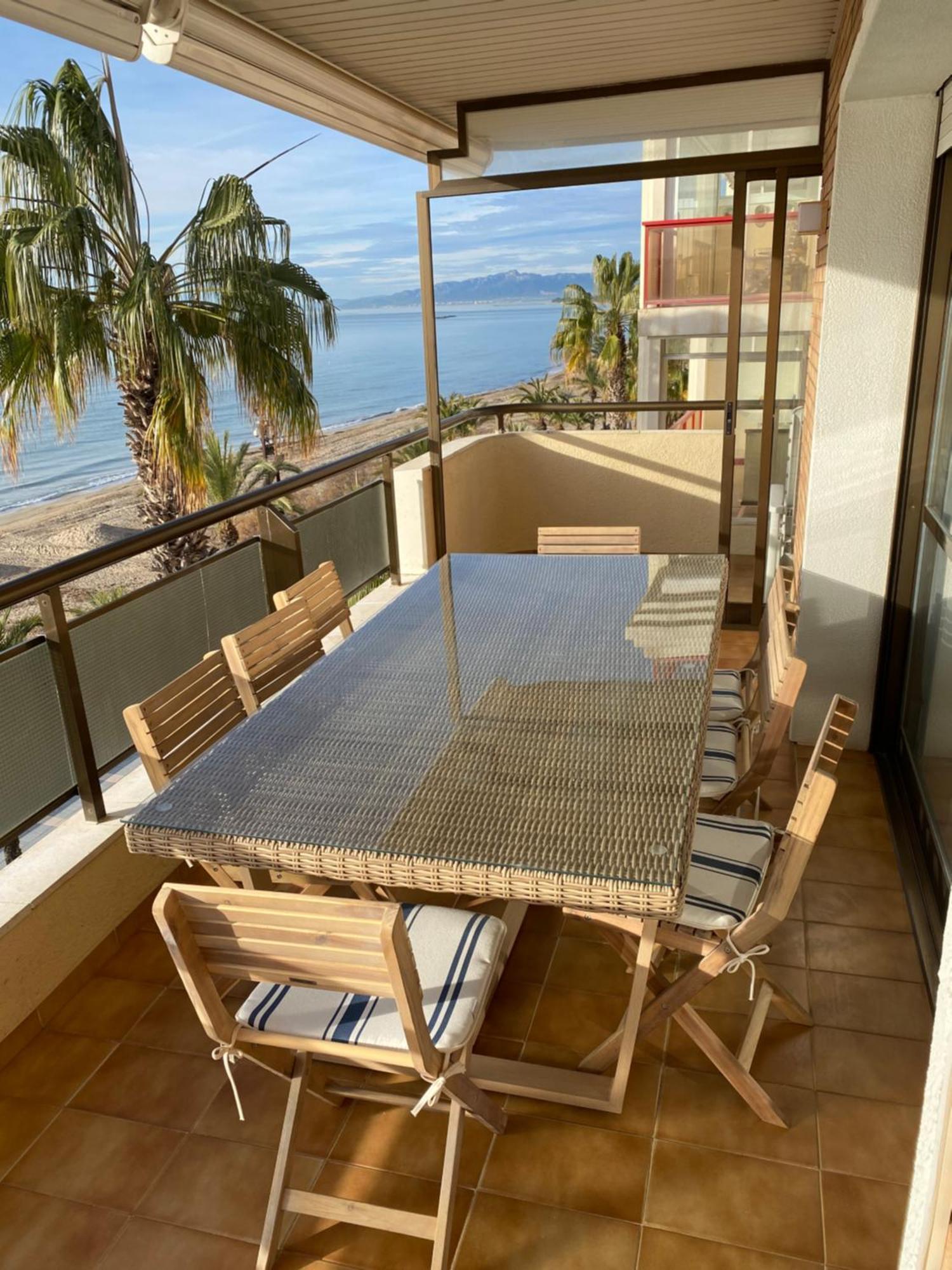 Apartamento Para 8 Sobre El Mar Διαμέρισμα Σαλού Εξωτερικό φωτογραφία