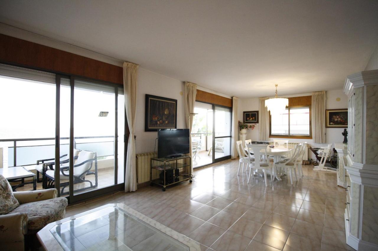 Apartamento Para 8 Sobre El Mar Διαμέρισμα Σαλού Εξωτερικό φωτογραφία