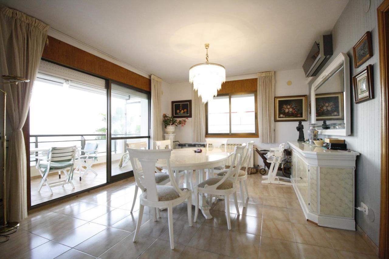 Apartamento Para 8 Sobre El Mar Διαμέρισμα Σαλού Εξωτερικό φωτογραφία