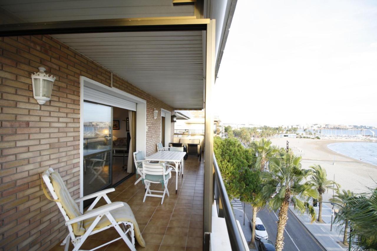 Apartamento Para 8 Sobre El Mar Διαμέρισμα Σαλού Εξωτερικό φωτογραφία